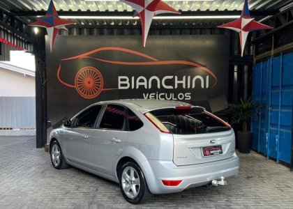 FORD FOCUS2.0 GLX 16V FLEX 4P AUTOMÁTICO