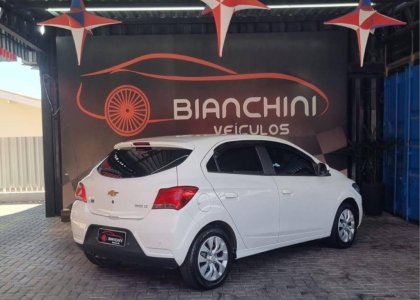 CHEVROLET ONIX1.4 MPFI LT 8V FLEX 4P MANUAL