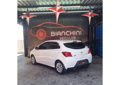 CHEVROLET ONIX1.4 MPFI LT 8V FLEX 4P MANUAL