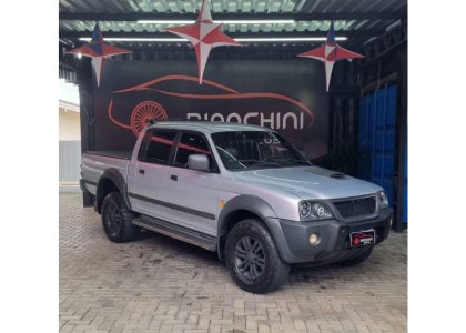 MITSUBISHI L200 OUTDOOR 2.5 HPE 4X4 CD 8V TURBO INTERCOOLER DIESEL 4P AUTOMÁTICO