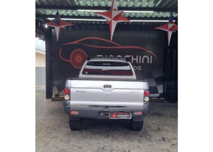 MITSUBISHI L200 OUTDOOR 2.5 HPE 4X4 CD 8V TURBO INTERCOOLER DIESEL 4P AUTOMÁTICO
