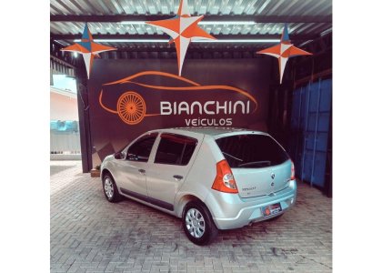 RENAULT SANDERO1.0 EXPRESSION 16V FLEX 4P MANUAL