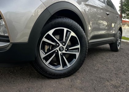 creta 1.6 at action