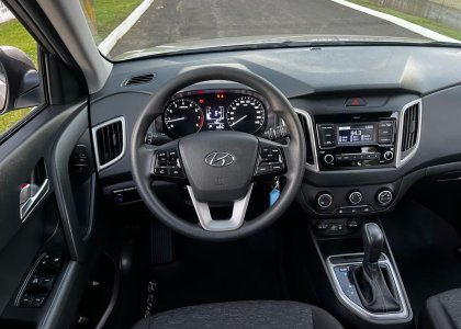 creta 1.6 at action