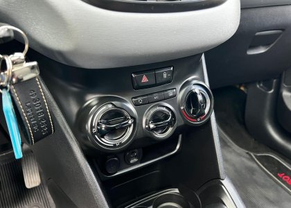 peugeot 208 allure teto panoramico