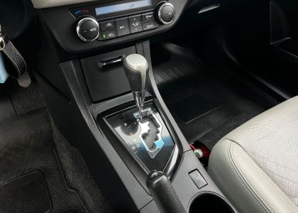 toyota corolla 2.0 xei