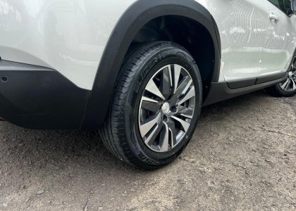 peugeot 2008 allure 1.6 at 2020