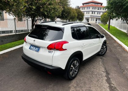 peugeot 2008 allure 1.6 at 2020
