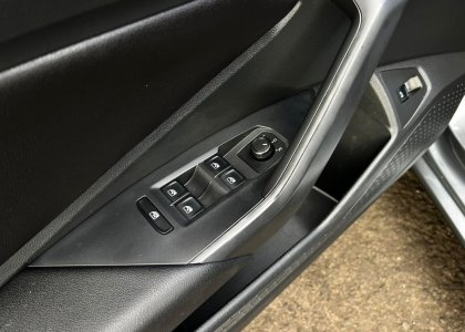 volkswagen jetta comfort. 250 tsi 1.4