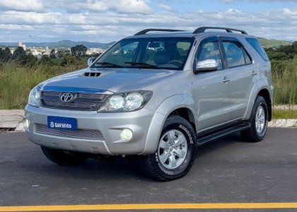 Toyota Hilux SW4