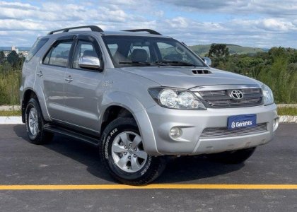 Toyota Hilux SW4