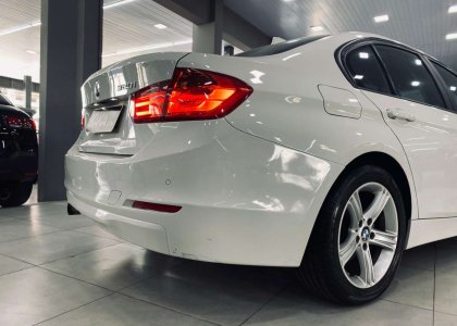 BMW BMW 320i