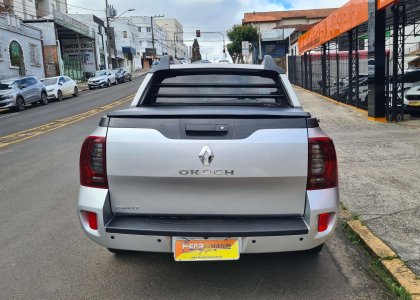 Renault Duster Oroch