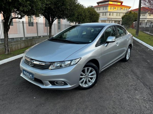 civic 1.8 lxs 16v flex 4p aut