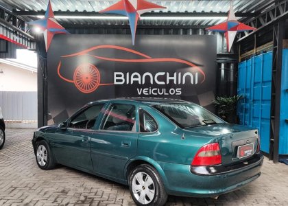 CHEVROLET VECTRA2.0 MPFI GLS 8V GASOLINA 4P MANUAL