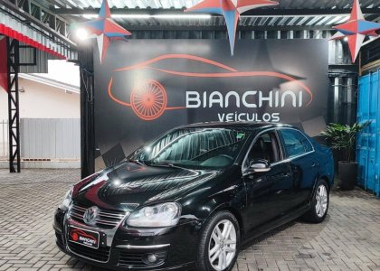 VOLKSWAGEN JETTA2.5 I 20V 170CV GASOLINA 4P TIPTRONIC