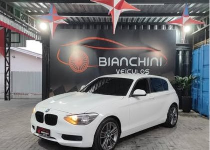 BMW 116i1.6 1A11 16V TURBO GASOLINA 4P AUTOMÁTICO