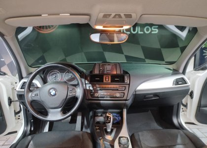 BMW 116i1.6 1A11 16V TURBO GASOLINA 4P AUTOMÁTICO