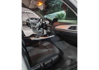BMW 116i1.6 1A11 16V TURBO GASOLINA 4P AUTOMÁTICO