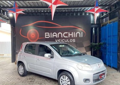 FIAT UNO1.0 EVO VIVACE 8V FLEX 4P MANUAL