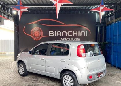 FIAT UNO1.0 EVO VIVACE 8V FLEX 4P MANUAL