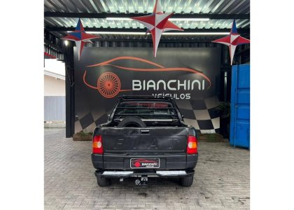 FIAT STRADA1.6 MPI ADVENTURE CE 16V GASOLINA 2P MANUAL