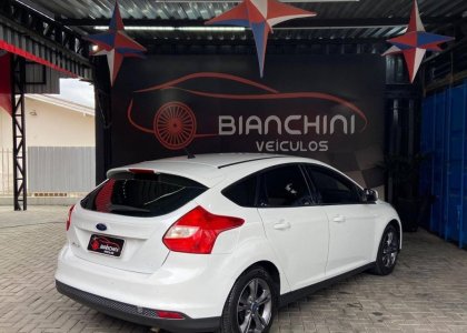 FORD FOCUS1.6 S 16V FLEX 4P POWERSHIFT