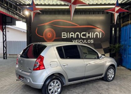 RENAULT SANDERO1.6 PRIVILÉGE 16V FLEX 4P MANUAL
