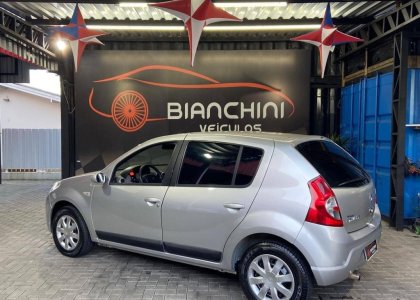 RENAULT SANDERO1.6 PRIVILÉGE 16V FLEX 4P MANUAL