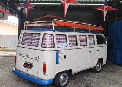 VOLKSWAGEN KOMBI1.6 STD 8V GASOLINA 3P MANUAL