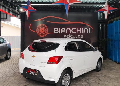 CHEVROLET ONIX1.4 MPFI LT 8V FLEX 4P MANUAL