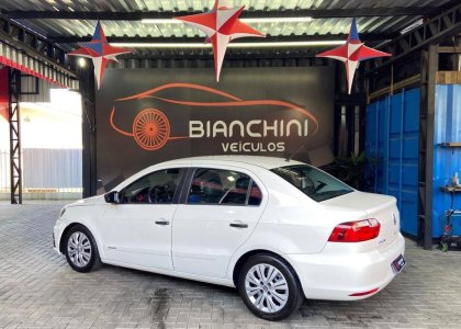 VOLKSWAGEN VOYAGE1.6 MSI TOTALFLEX TRENDLINE 4P MANUAL