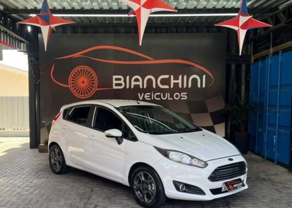 FORD FIESTA1.6 SE HATCH 16V FLEX 4P MANUAL