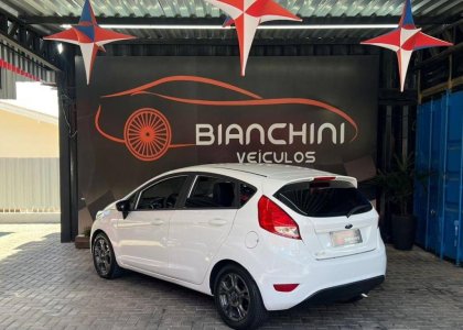 FORD FIESTA1.6 SE HATCH 16V FLEX 4P MANUAL