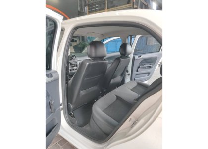 VOLKSWAGEN VOYAGE1.0 MI CITY 8V FLEX 4P MANUAL