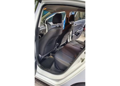 HYUNDAI HB20S1.6 COMFORT PLUS 16V FLEX 4P MANUAL