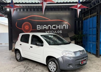 FIAT UNO1.0 EVO VIVACE 8V FLEX 4P MANUAL