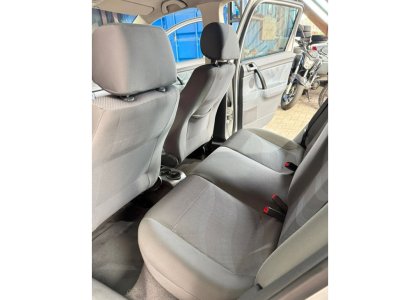 VOLKSWAGEN POLO1.6 MI 8V FLEX 4P MANUAL