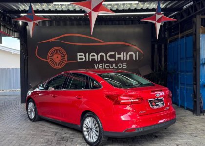 FORD FOCUS2.0 TITANIUM PLUS 16V FLEX 4P POWERSHIFT