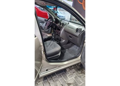 FORD FIESTA1.6 MPI SEDAN 8V FLEX 4P MANUAL