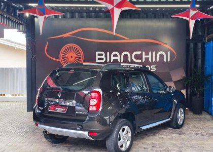RENAULT DUSTER2.0 DYNAMIQUE 4X2 16V FLEX 4P AUTOMÁTICO