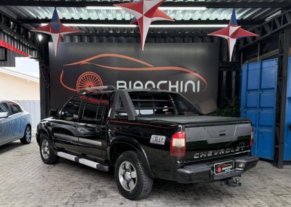 CHEVROLET S102.4 MPFI EXECUTIVE 4X2 CD 8V FLEX 4P MANUAL