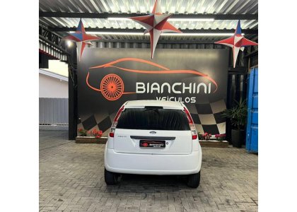 FORD FIESTA1.0 MPI HATCH 8V FLEX 4P MANUAL