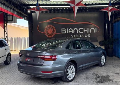 VOLKSWAGEN JETTA1.4 250 TSI TOTAL FLEX COMFORTLINE TIPTRONIC