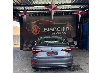 VOLKSWAGEN JETTA1.4 250 TSI TOTAL FLEX COMFORTLINE TIPTRONIC