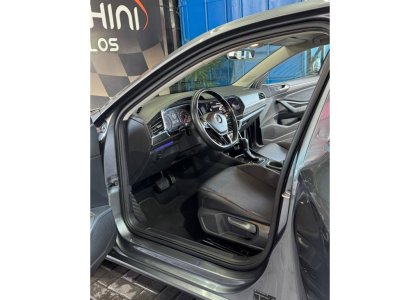 VOLKSWAGEN JETTA1.4 250 TSI TOTAL FLEX COMFORTLINE TIPTRONIC