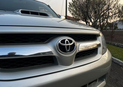 toyota hilux cd 4x4 srv 3.0