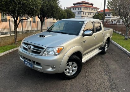 toyota hilux cd 4x4 srv 3.0