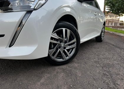 peugeot 208 allure 1.6 aut