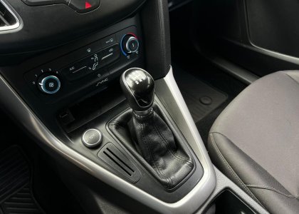 focus 1.6 se 2018 manual